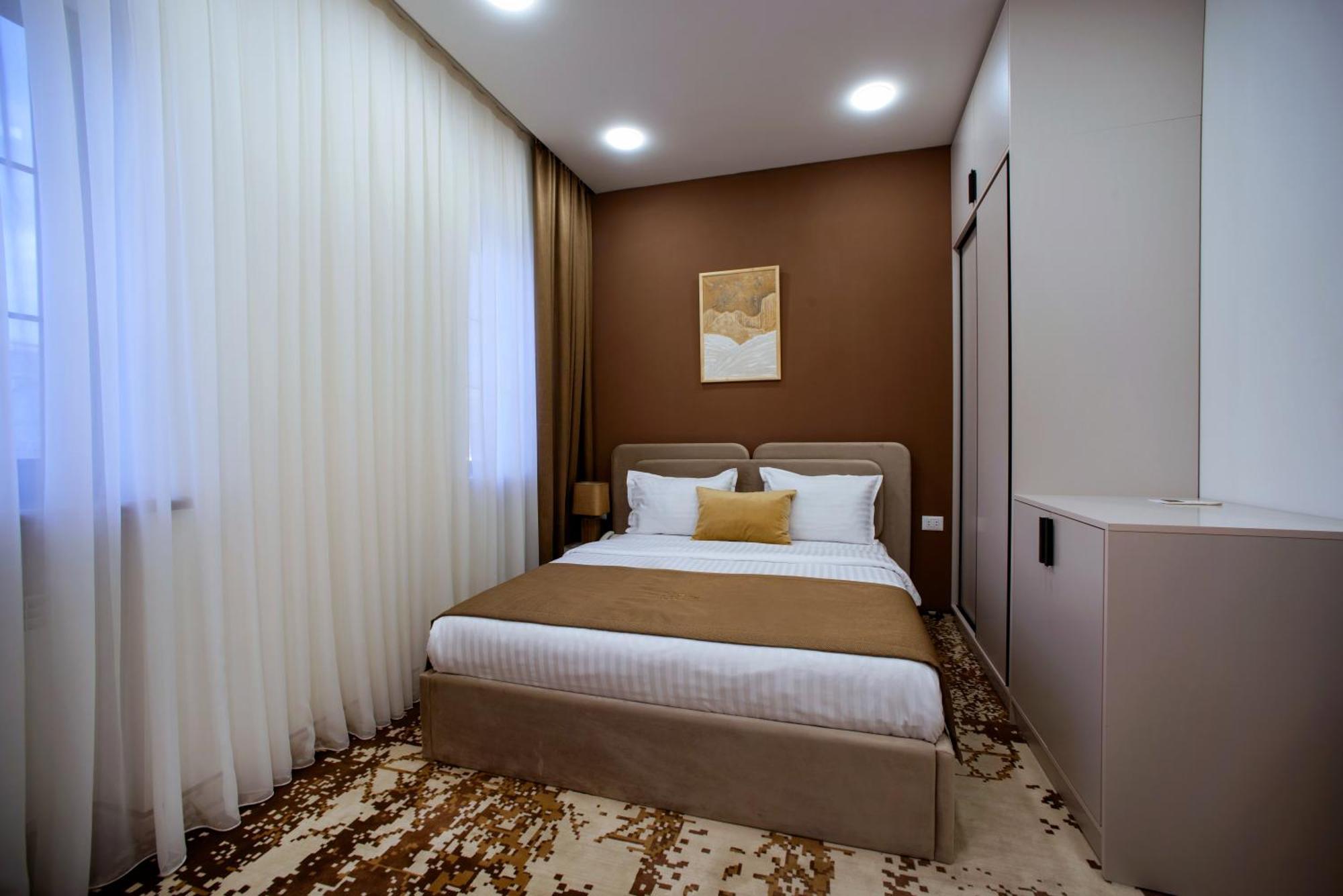 The House Hotel Yerevan Exterior photo
