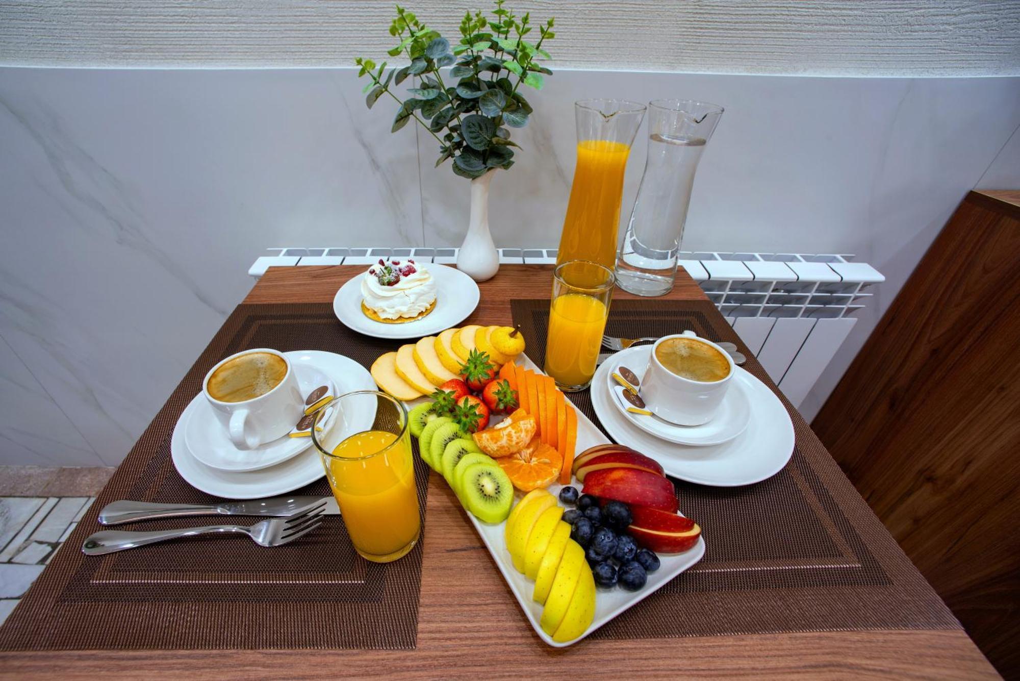 The House Hotel Yerevan Exterior photo
